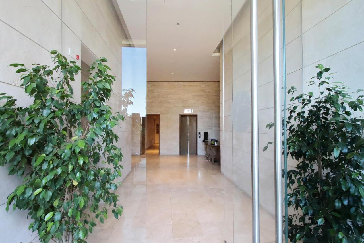 Luxury Domus Apartment 2 Рим Екстер'єр фото